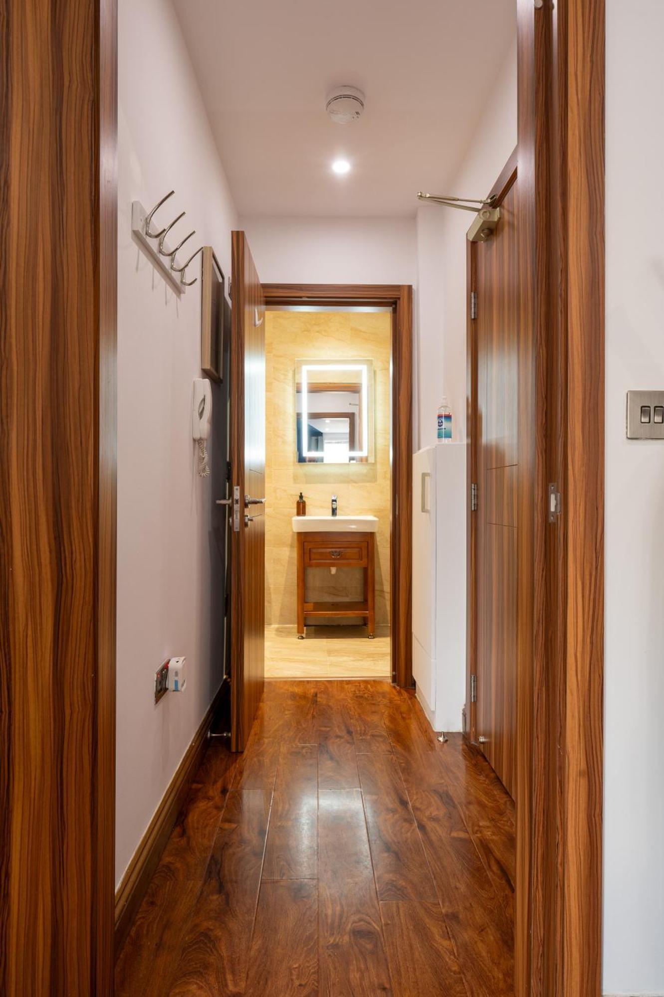 Reef9 - Modern Central Flat, 5 Mins From Beach, Centre And Bournemouth International Centre Екстер'єр фото